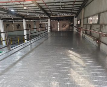 阁楼平台1 (1).jpg